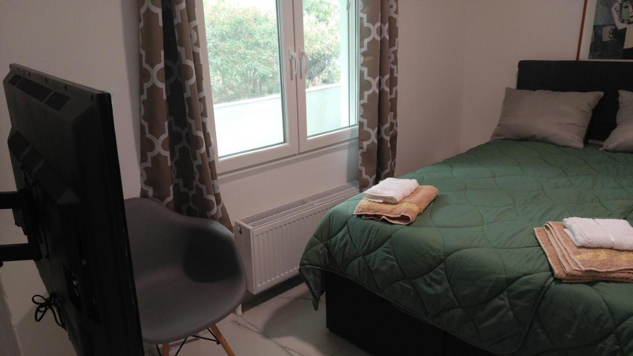 New!90Sqm10Minairport2Bedrooms سالونيك المظهر الخارجي الصورة